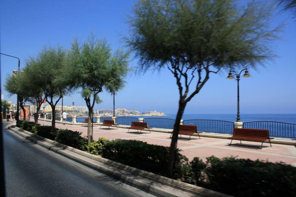 Stylish 3Br Apartment, Fantastic Location In Sliema Exterior foto